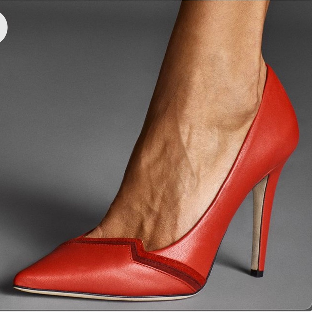 Tamara Mellon Leather Pump Size 36